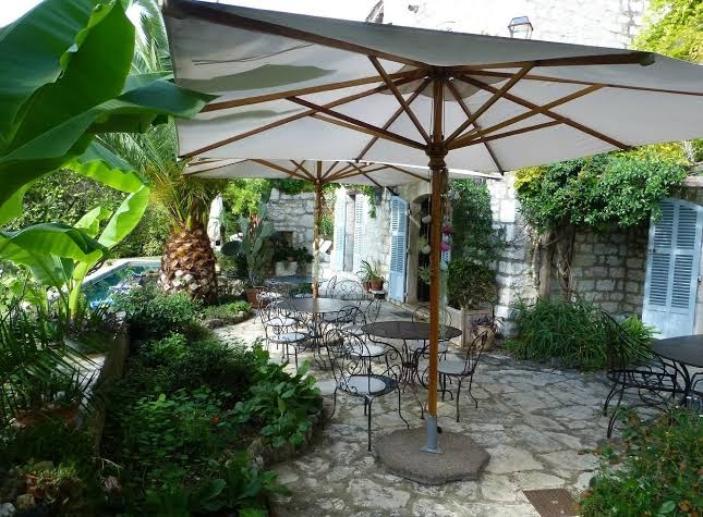 Auberge Les Orangers